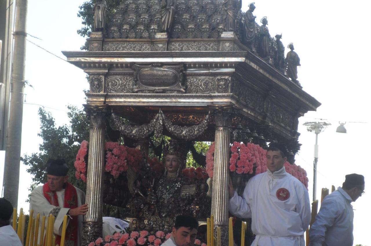 Casetta In Centro คาตาเนีย ภายนอก รูปภาพ